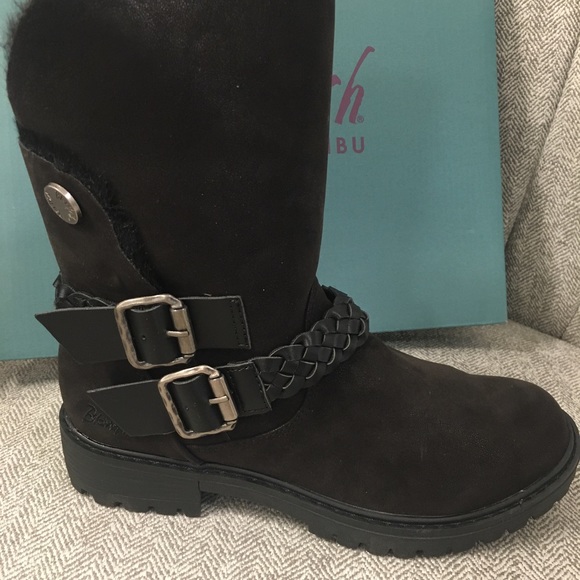 - 🐡Blowfishes Black Zip up Boots 🐡 - Picture 8 of 15